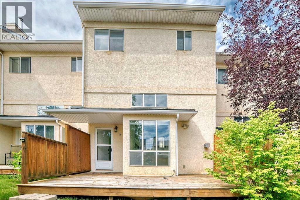 7 Millrose Place Sw