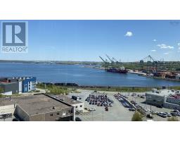 619 45 Vimy Avenue, Image 2