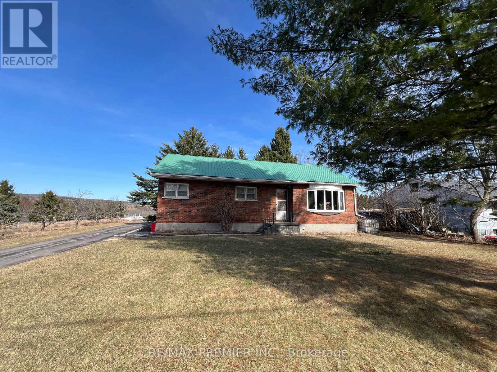 273 Peters Road