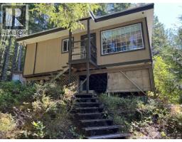 3pc Bathroom - 9302 Powell Lake, Remote Areas, BC  Photo 5