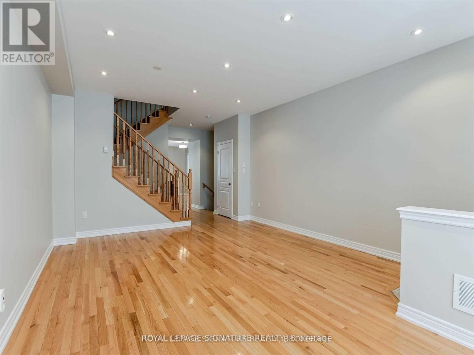 37 Chesterwood Crescent