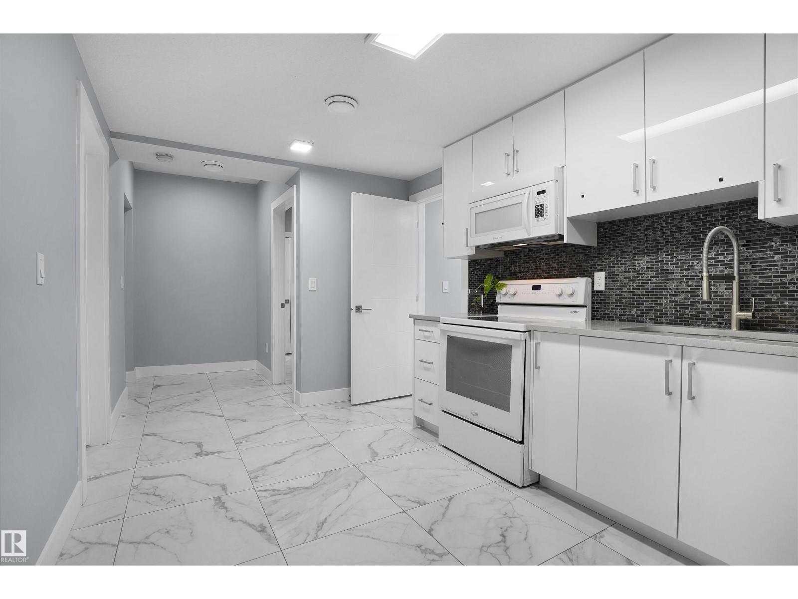 3530 Watson Pt Sw
