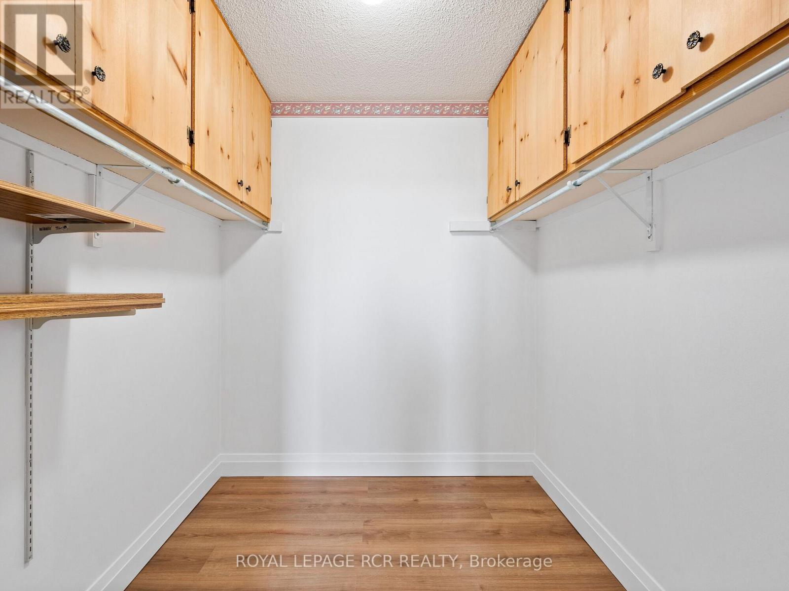 58 16 Fourth Street
