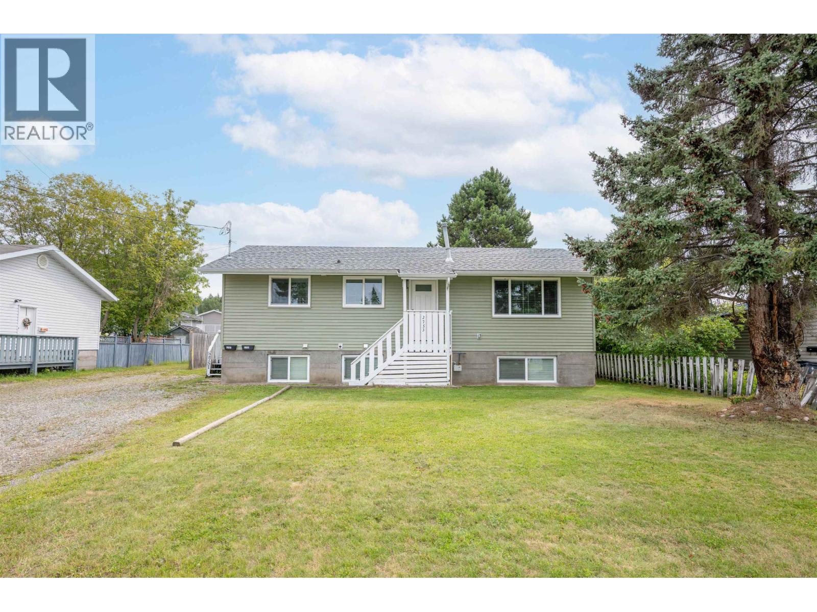 2753 Gogolin Road
