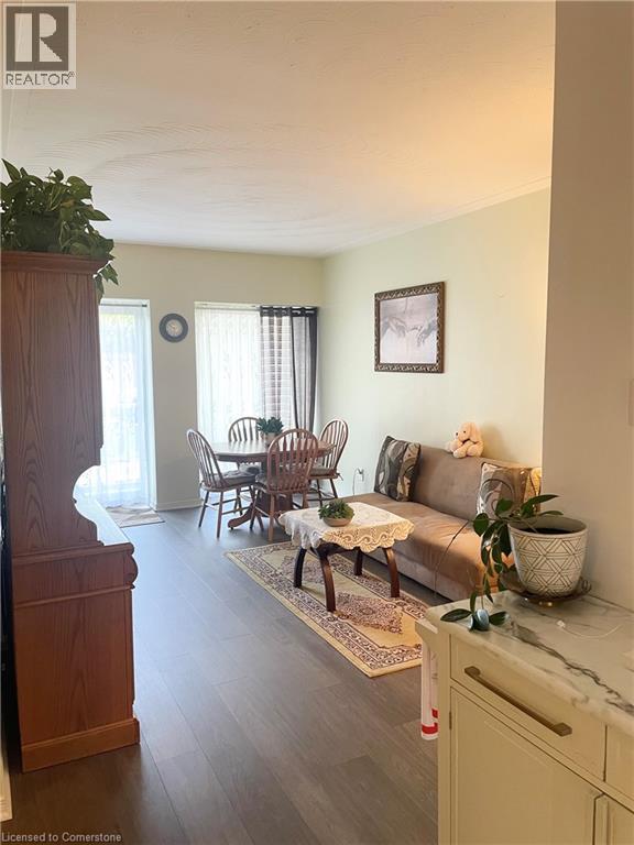 10 Woodman Drive S Unit 101