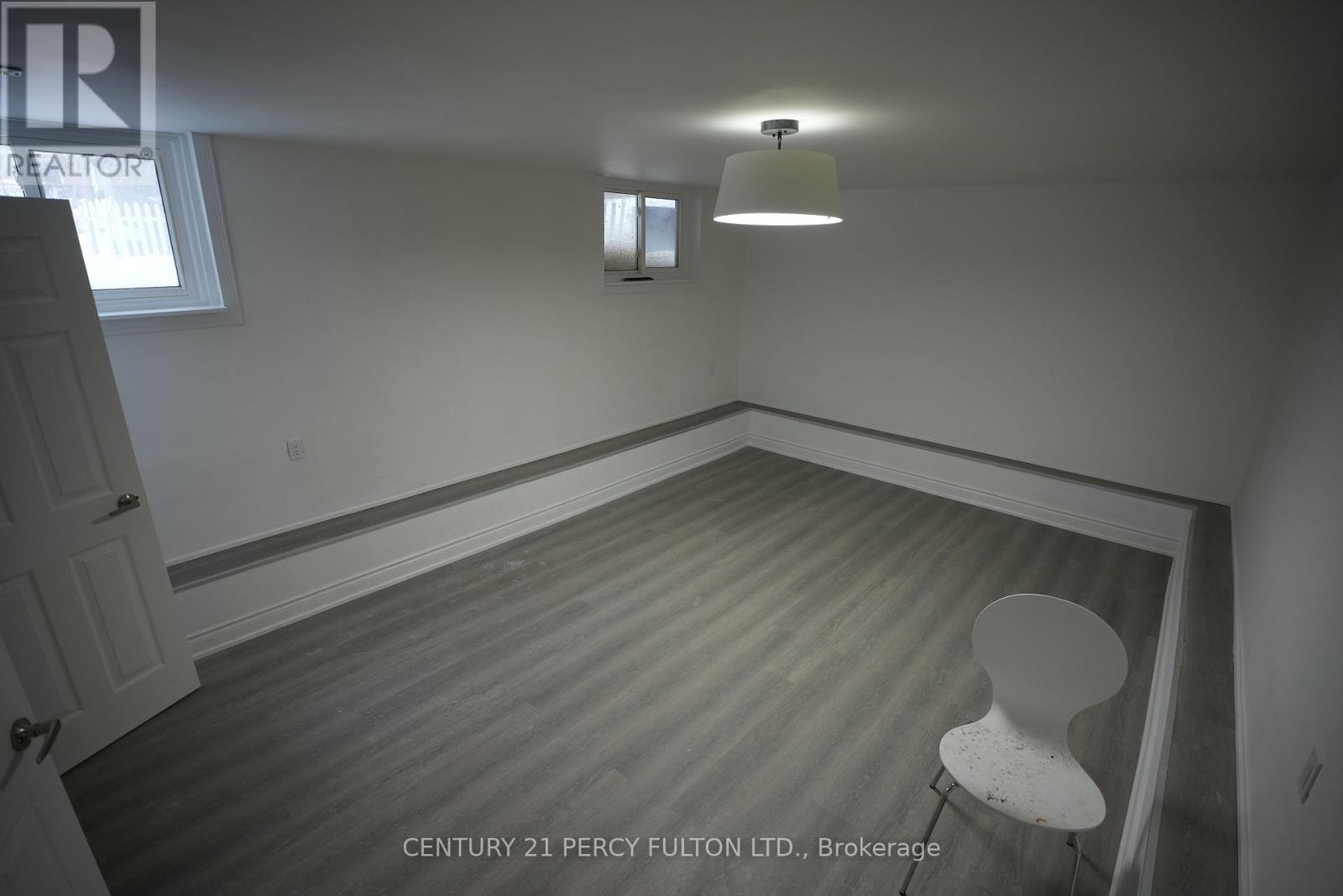 Lower Level 115 South Kings Way