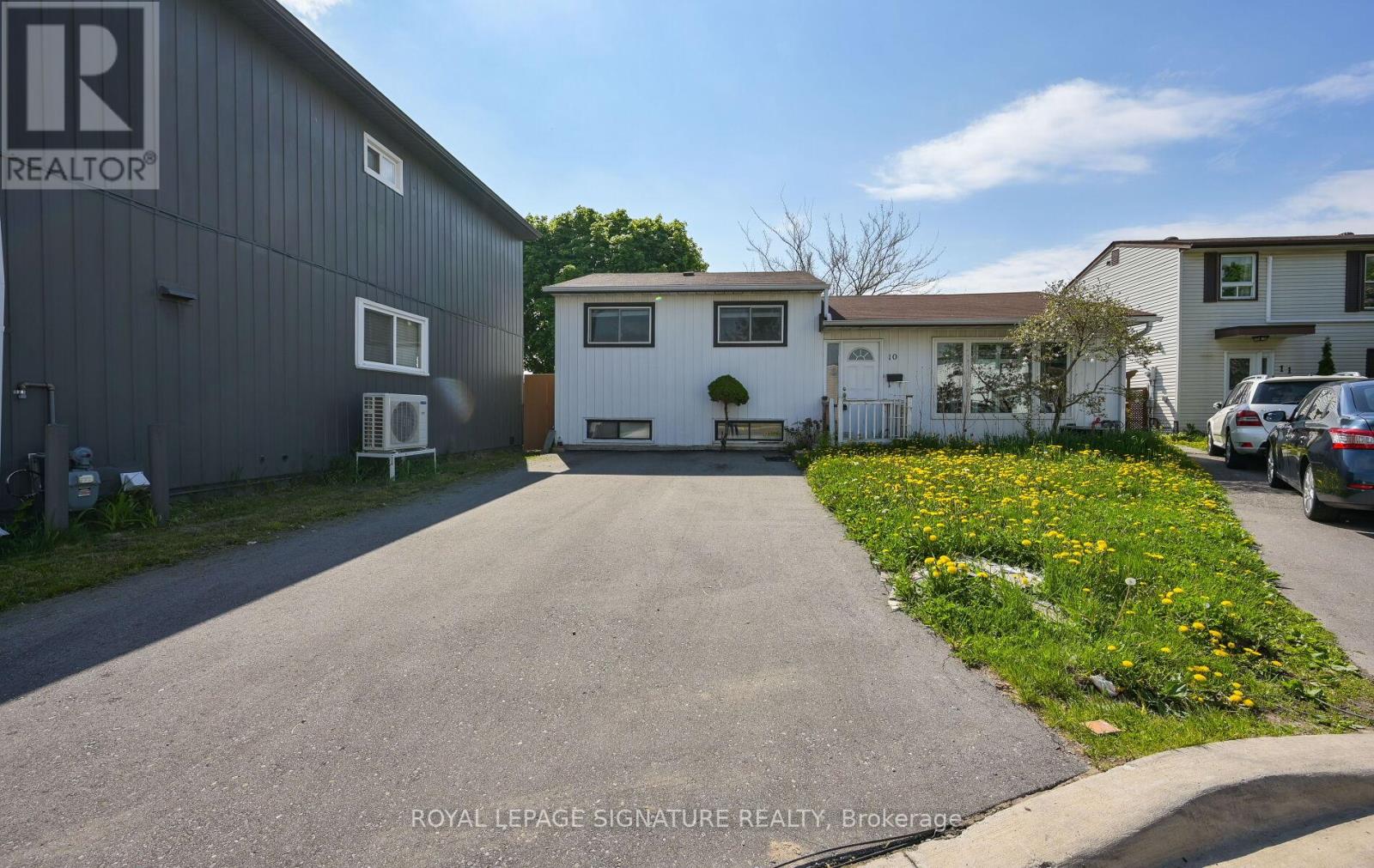 10 Heatherside Court