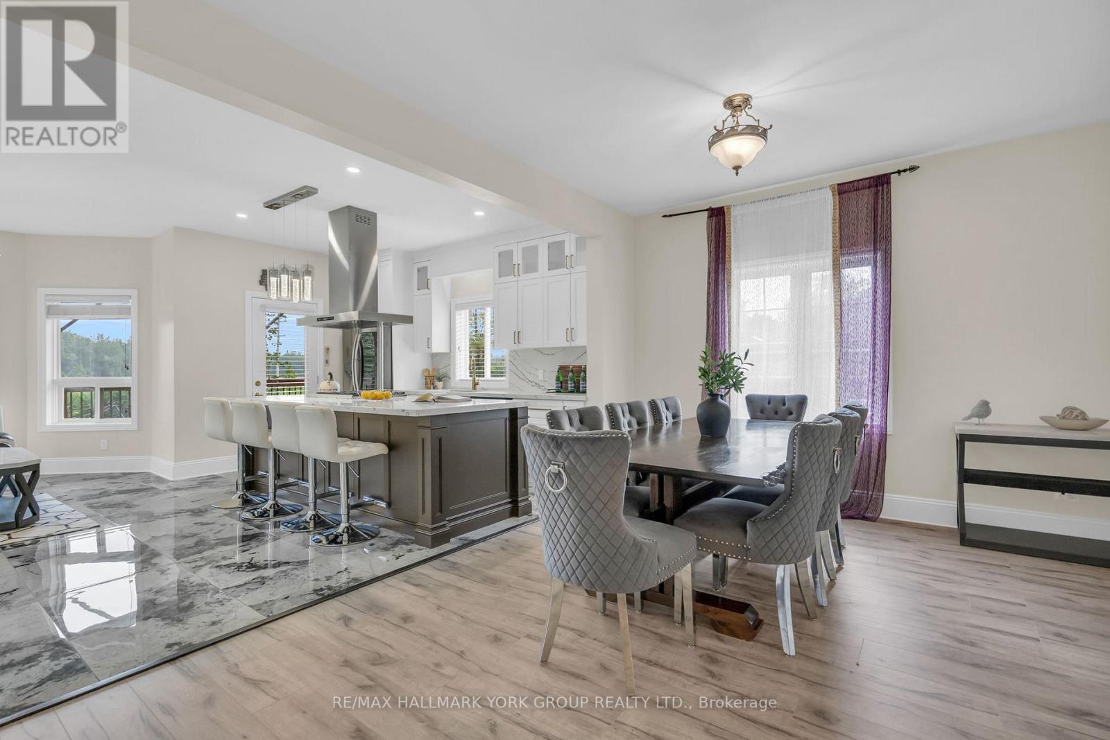 36 Ball Avenue E