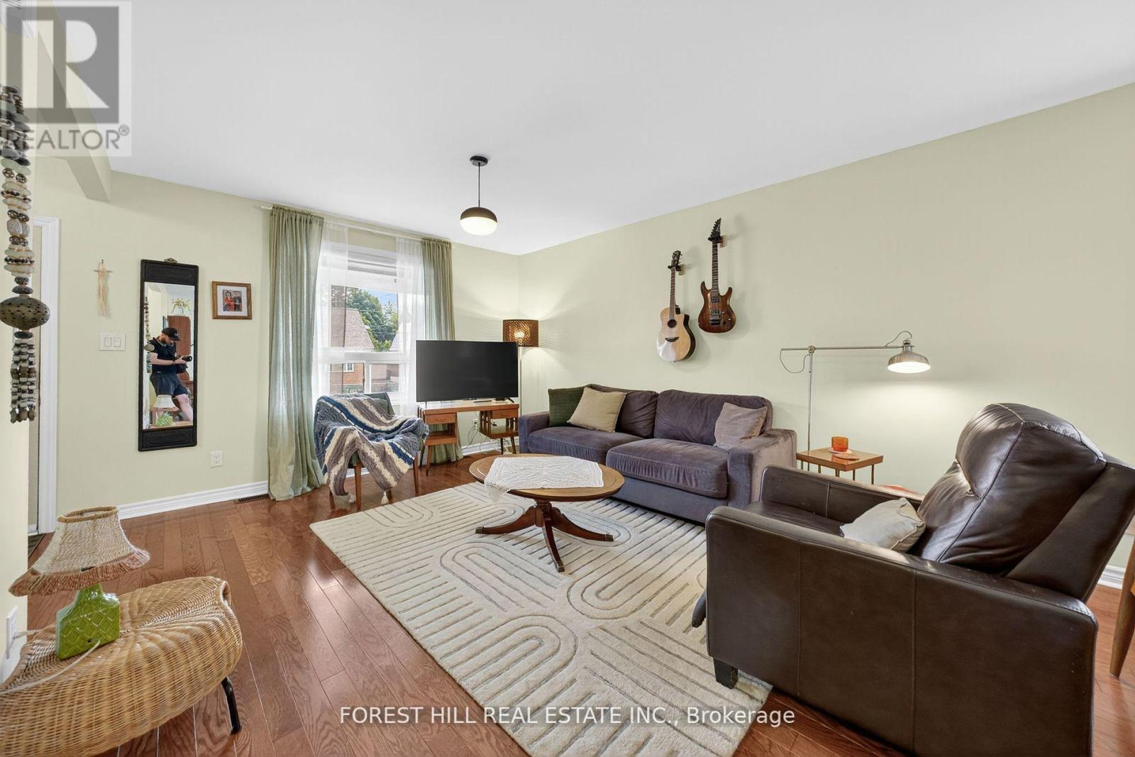 38 Scotia Avenue