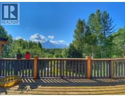 Primary Bedroom - 3440 Bench Road, Hazelton, BC V0J1Y1 Photo 4