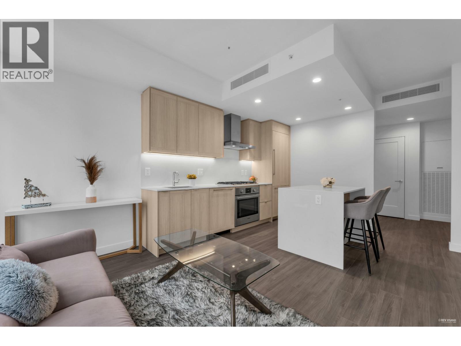1807 2351 Beta Avenue