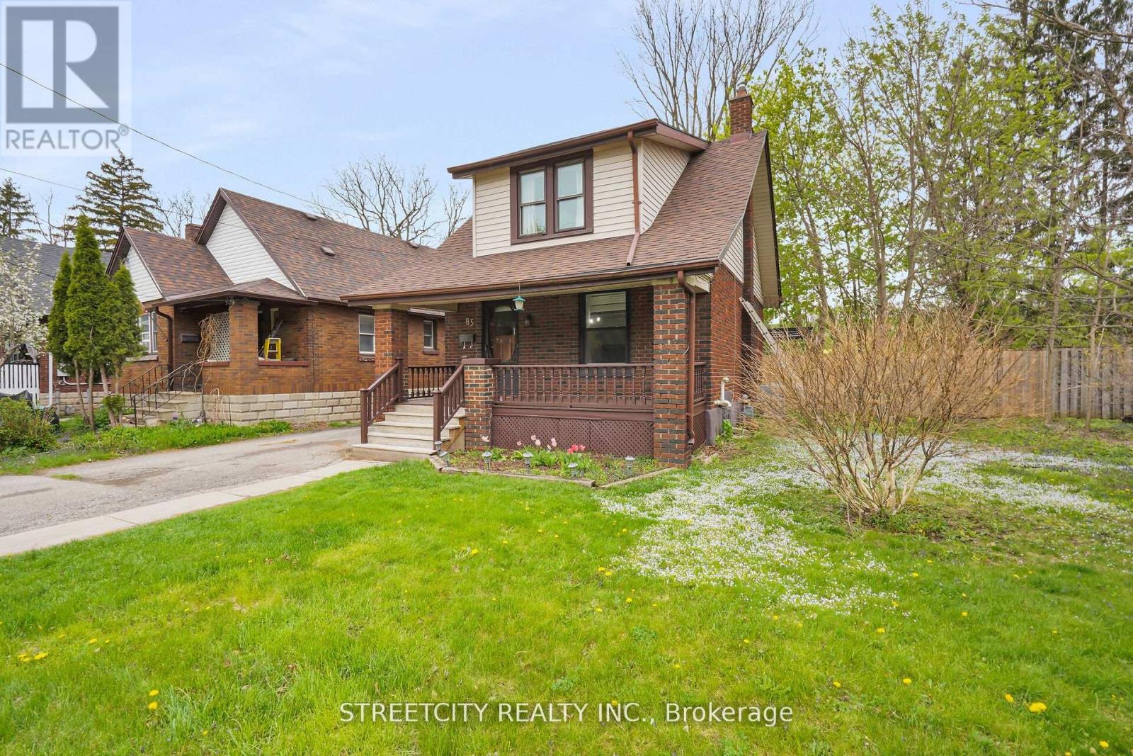 85 Springbank Drive