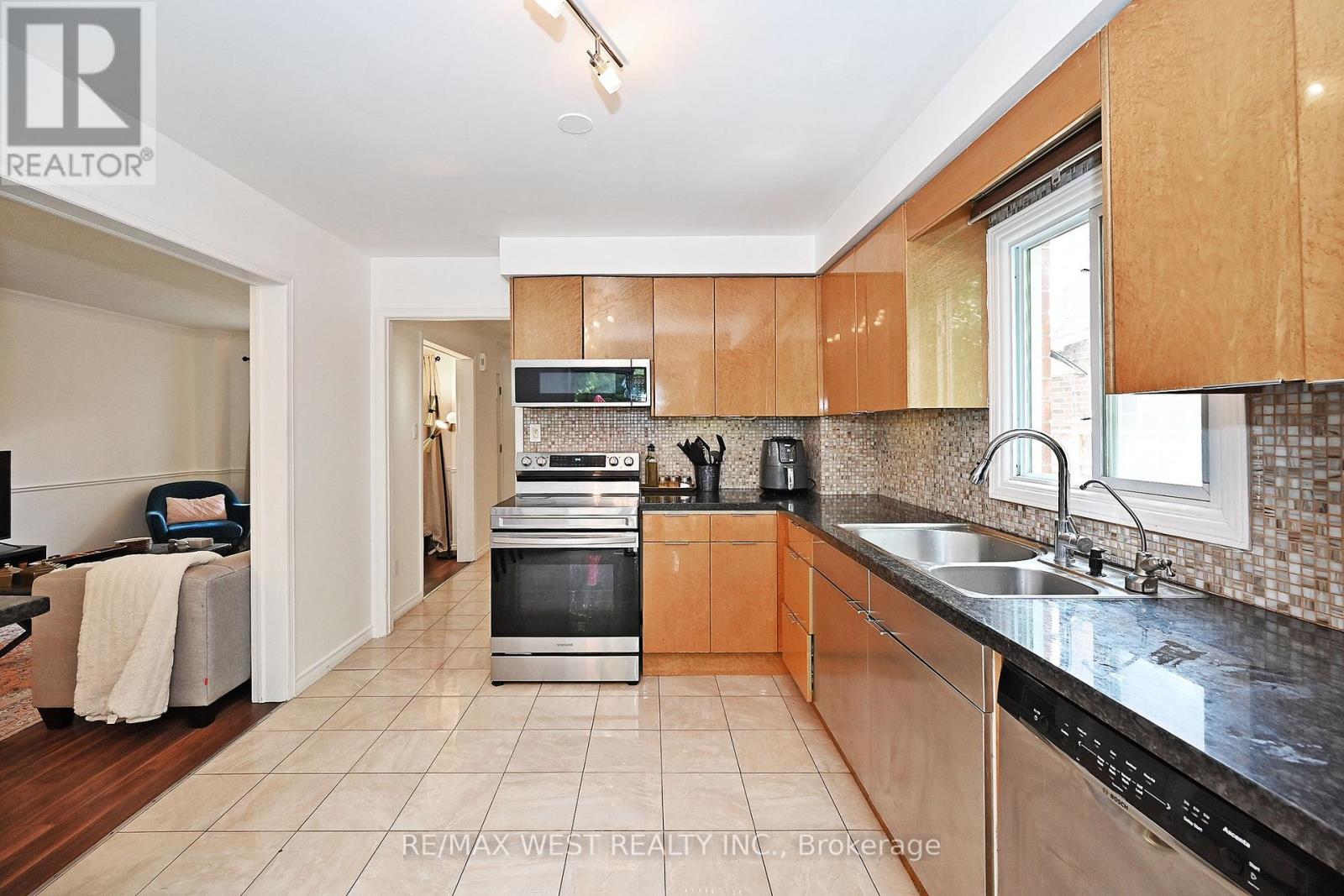 348 Brownridge Drive