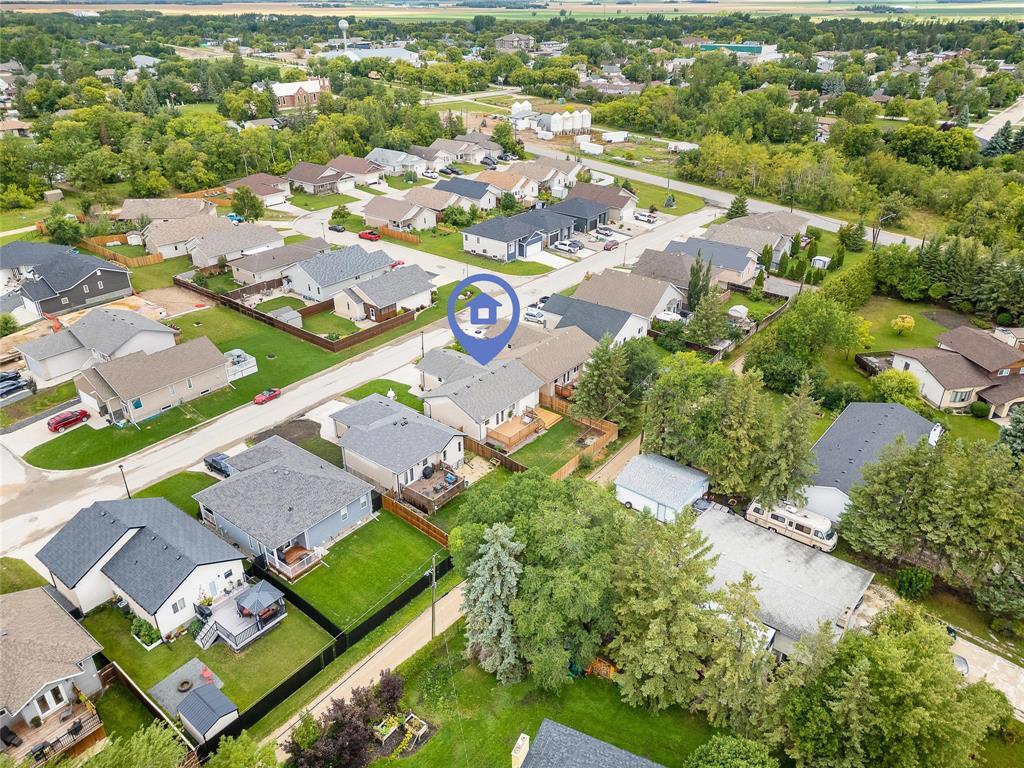 38 Woodridge Drive
