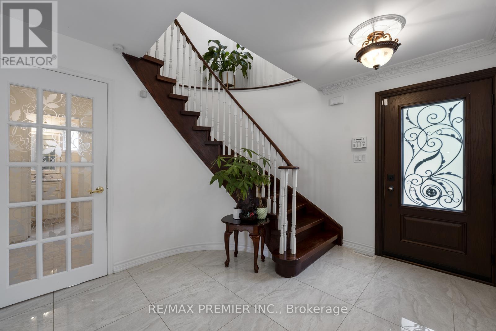 127 Oconnor Crescent