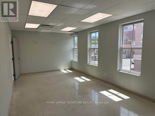 202 B 10132 Yonge Street