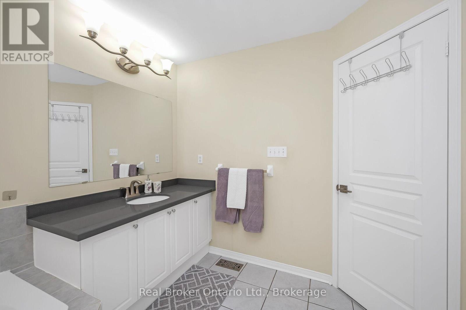 2458 Postmaster Drive