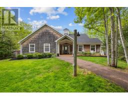 56 Hutt Lane, Image 3