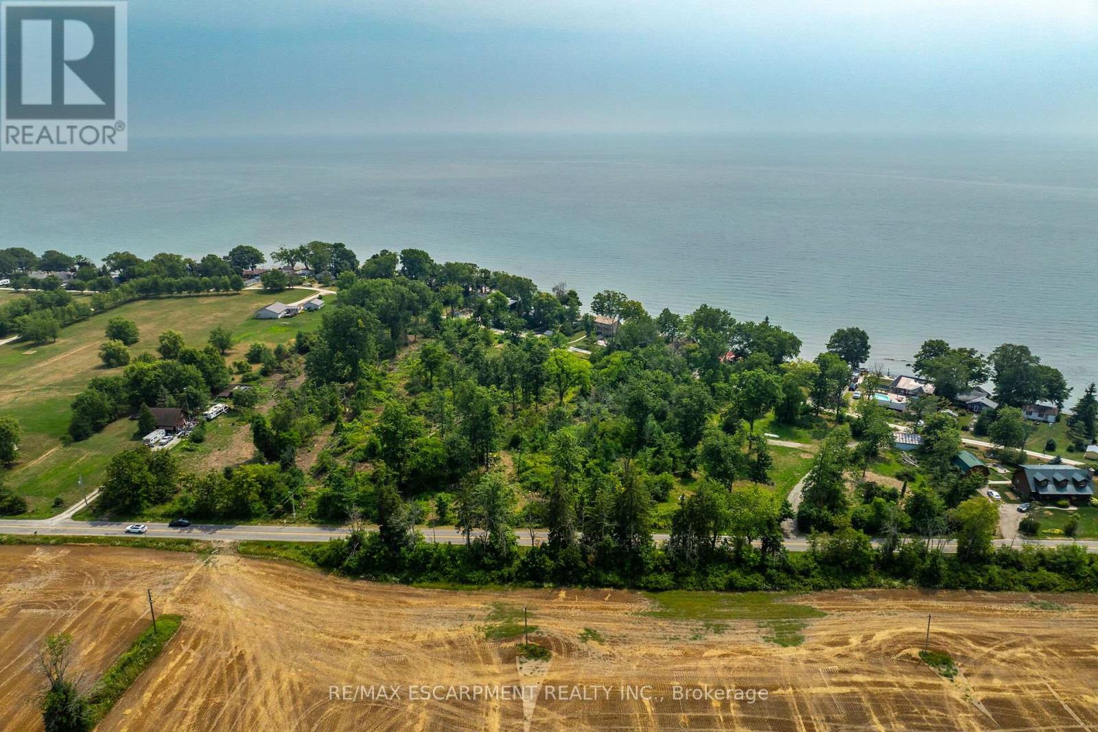 394 Lakeshore Road