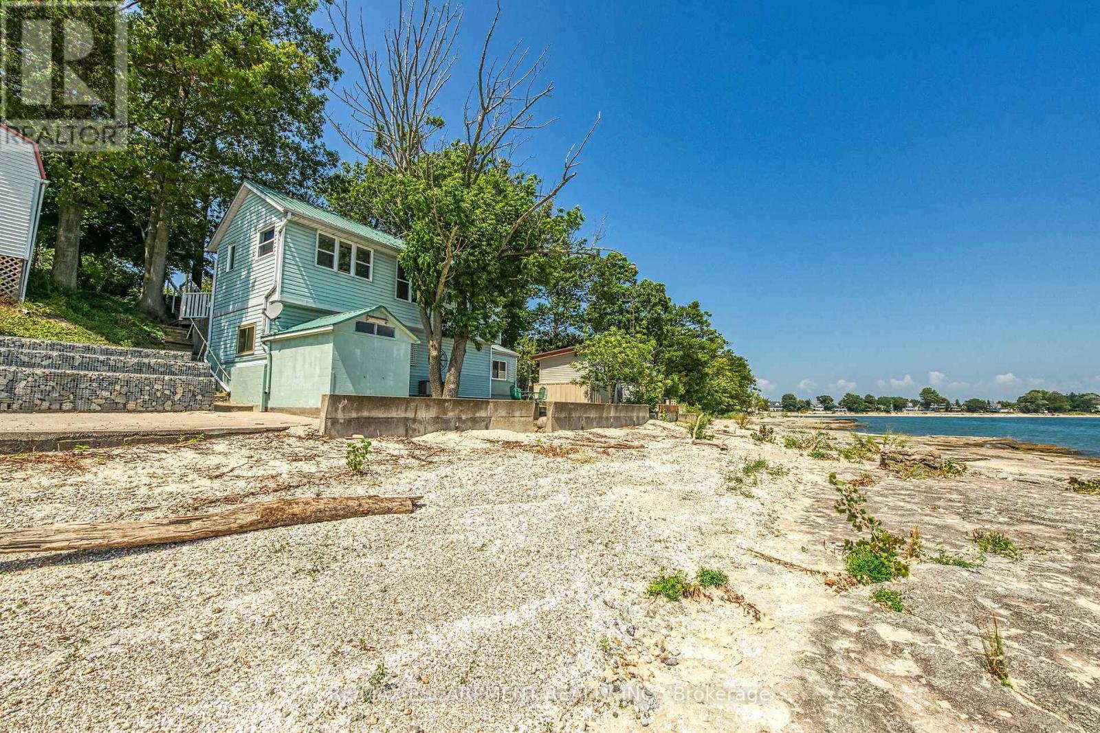 157 Lighthouse Drive