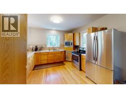 Bedroom - 7392 8th Avenue, Hosmer, BC V0B1M5 Photo 5