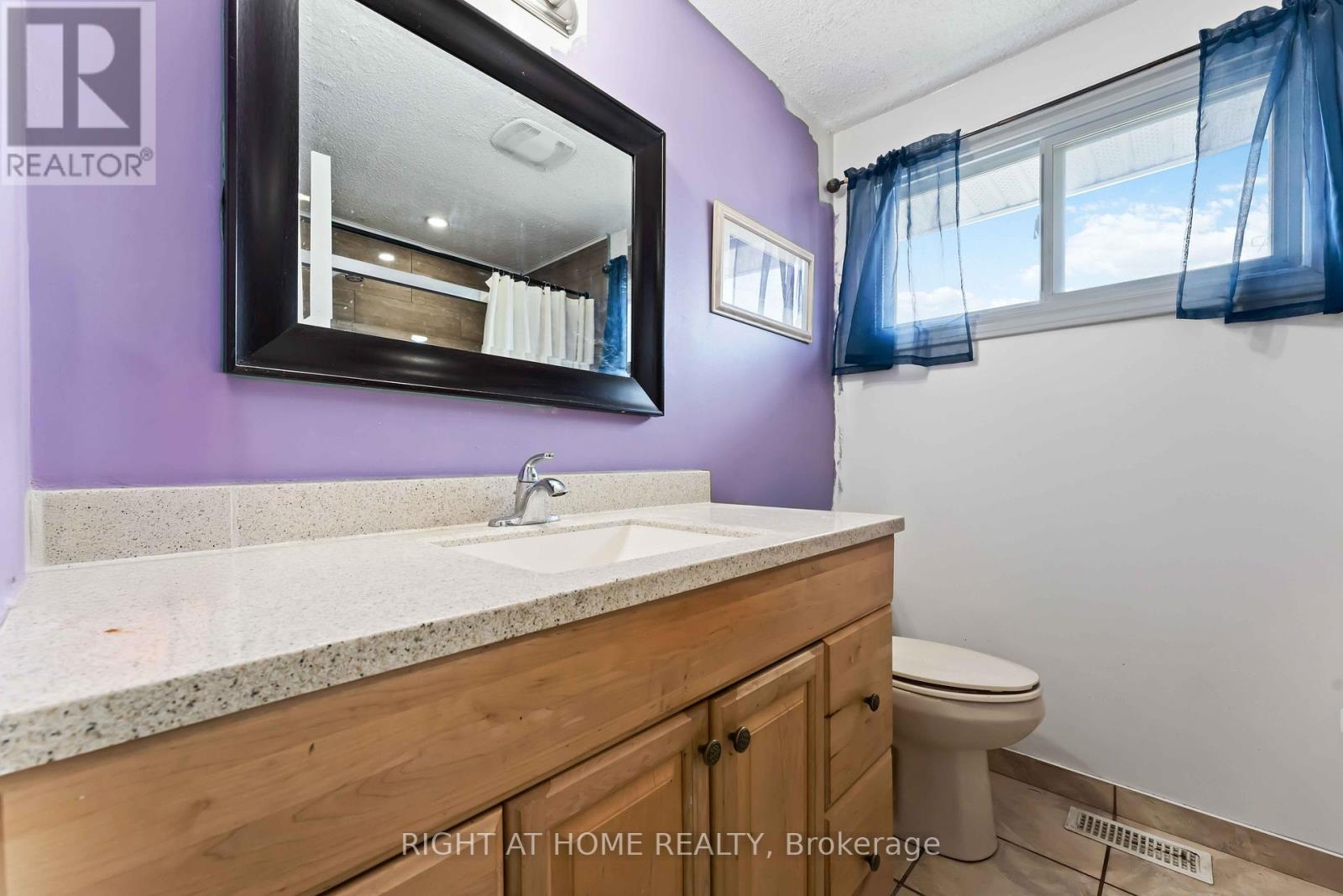 21 5 Hadley Circle