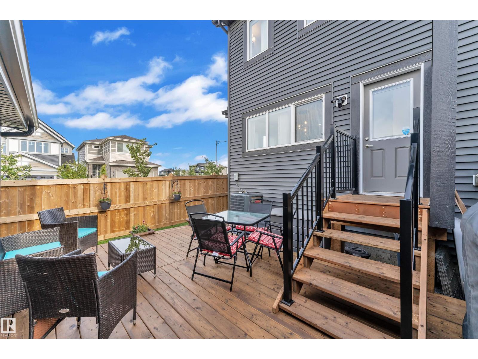 2404 Trumpter Wy Nw