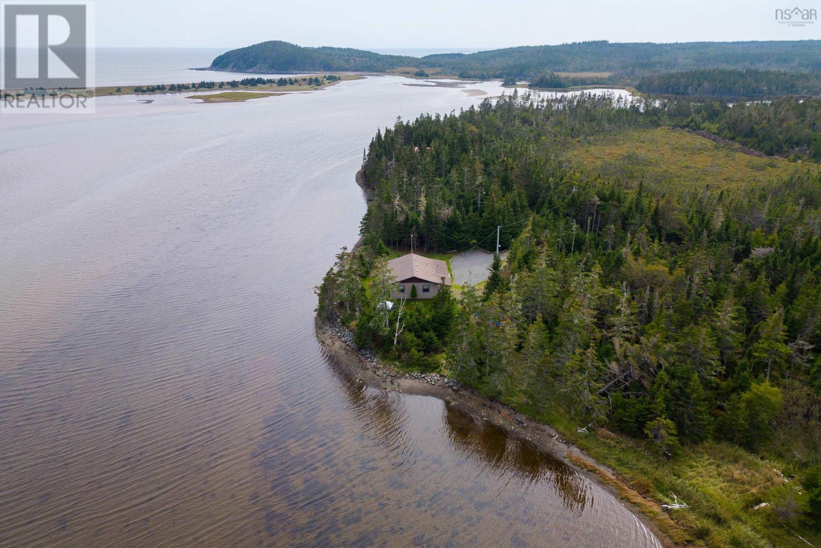 899 Westside Grand River Road