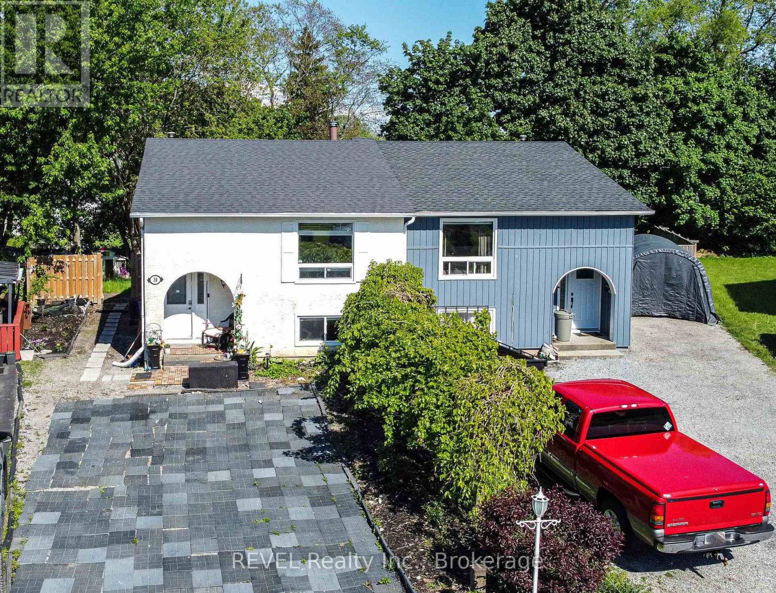 28 Dodds Court