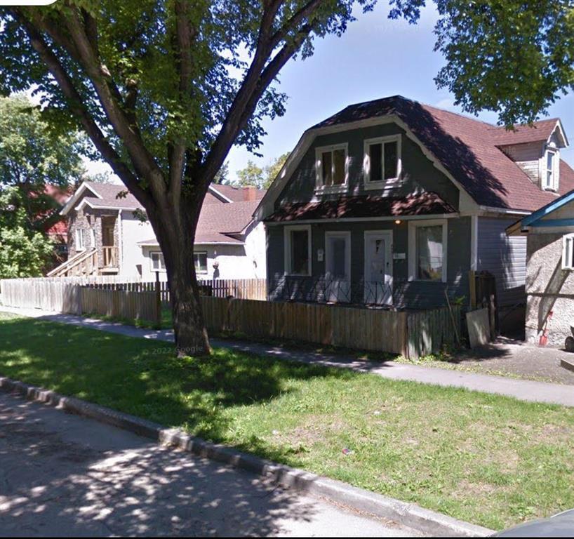 493 Flora Avenue
