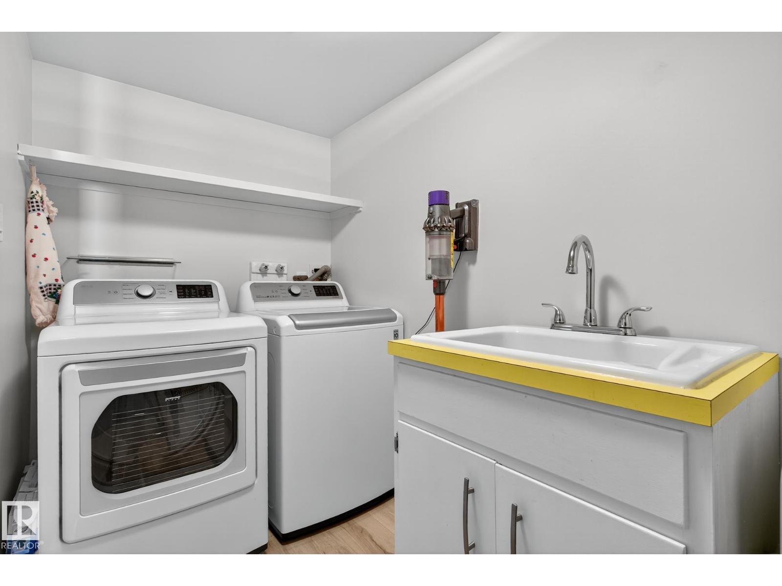 14708 58 Av Nw