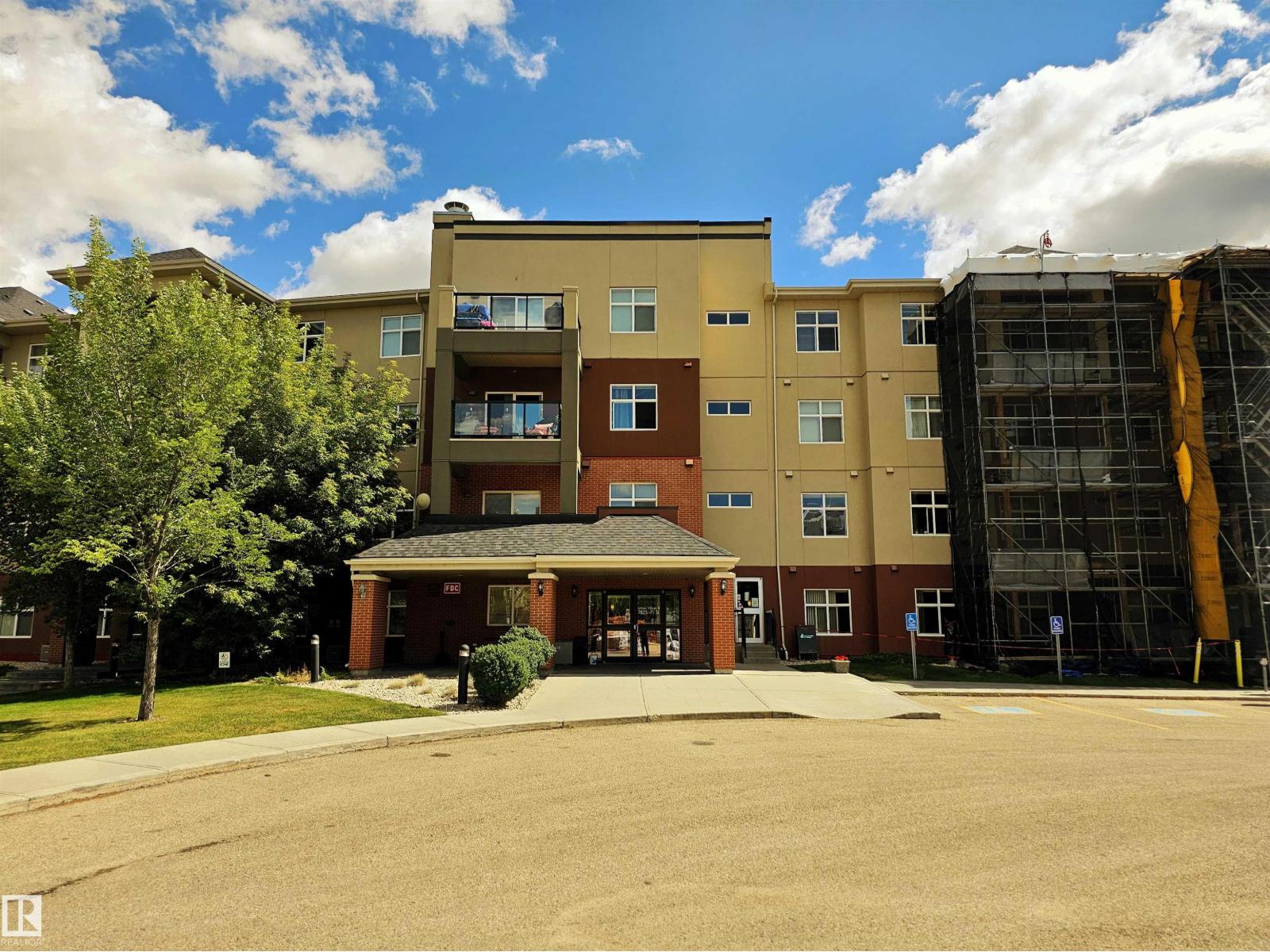 137 7825 71 St Nw