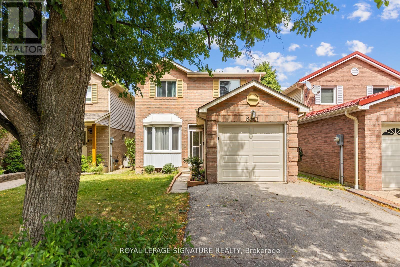 6441 Colebrook Crescent