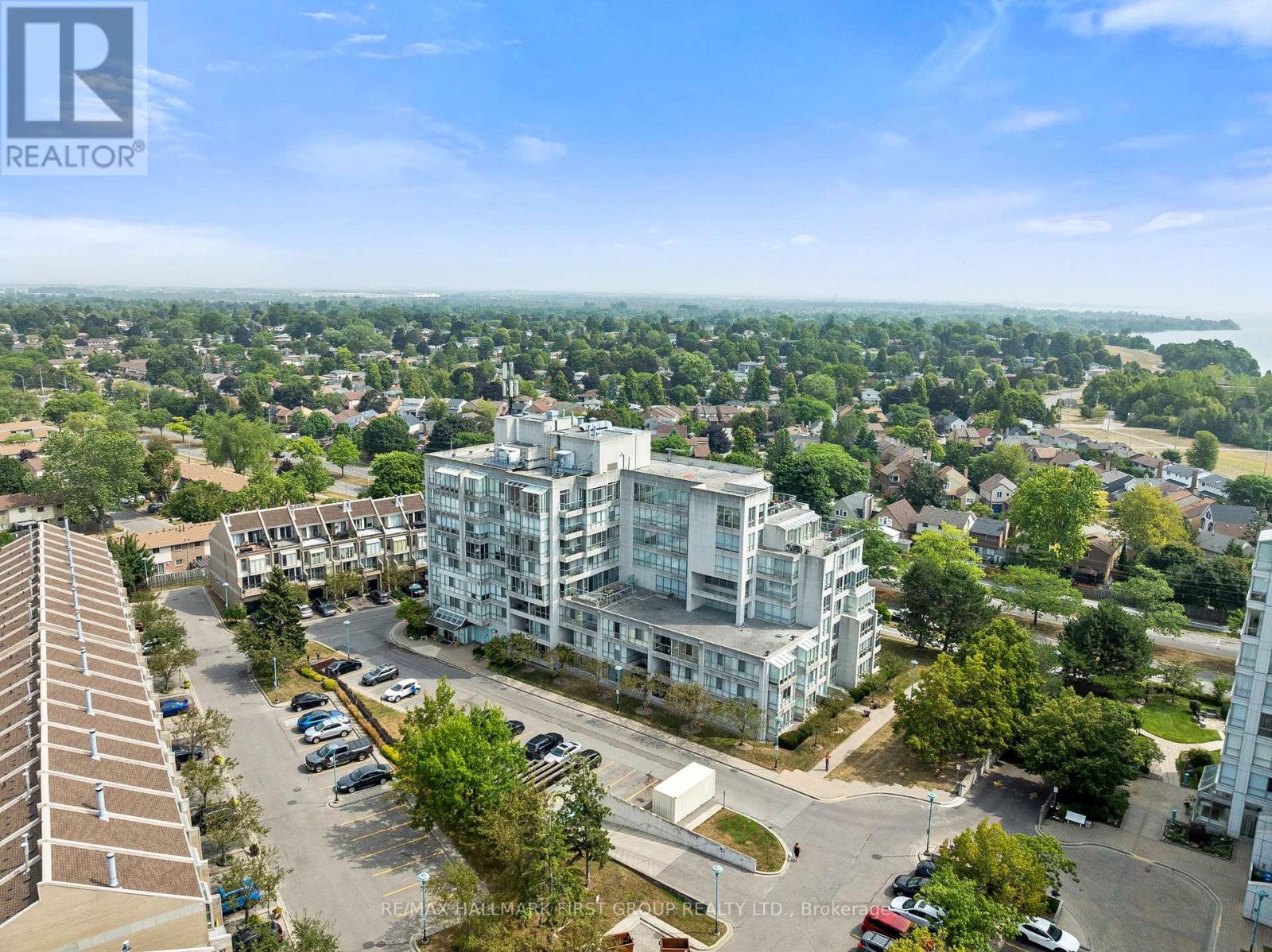 701 25 Cumberland Lane