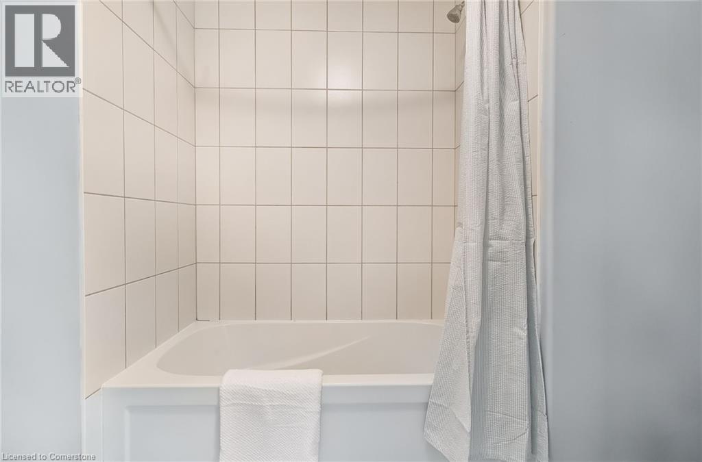 4884 Allan Court