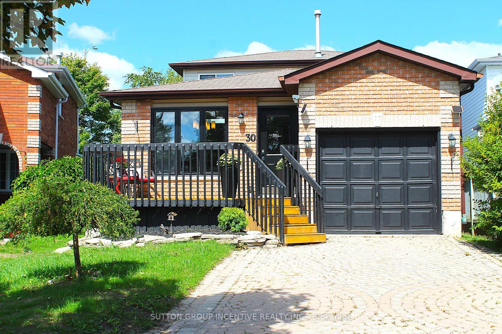 30 Assiniboine Drive