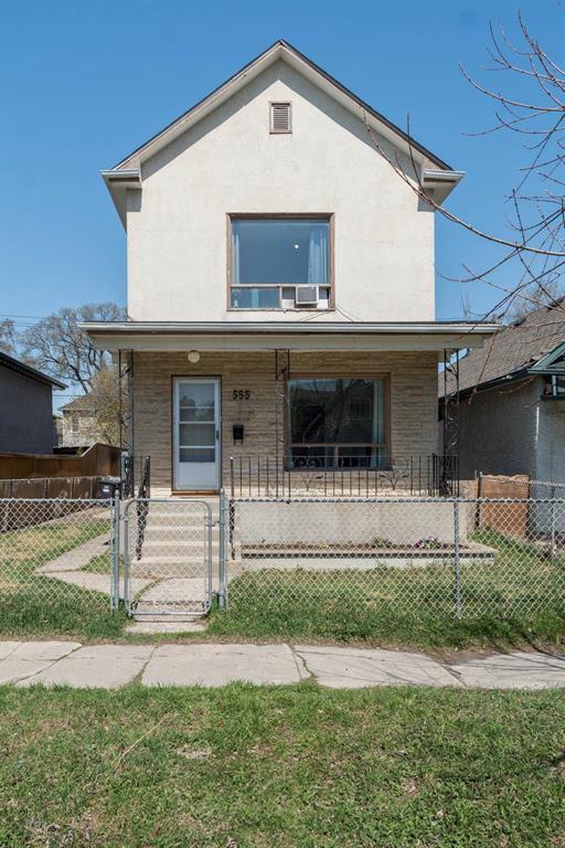 555 Boyd Avenue