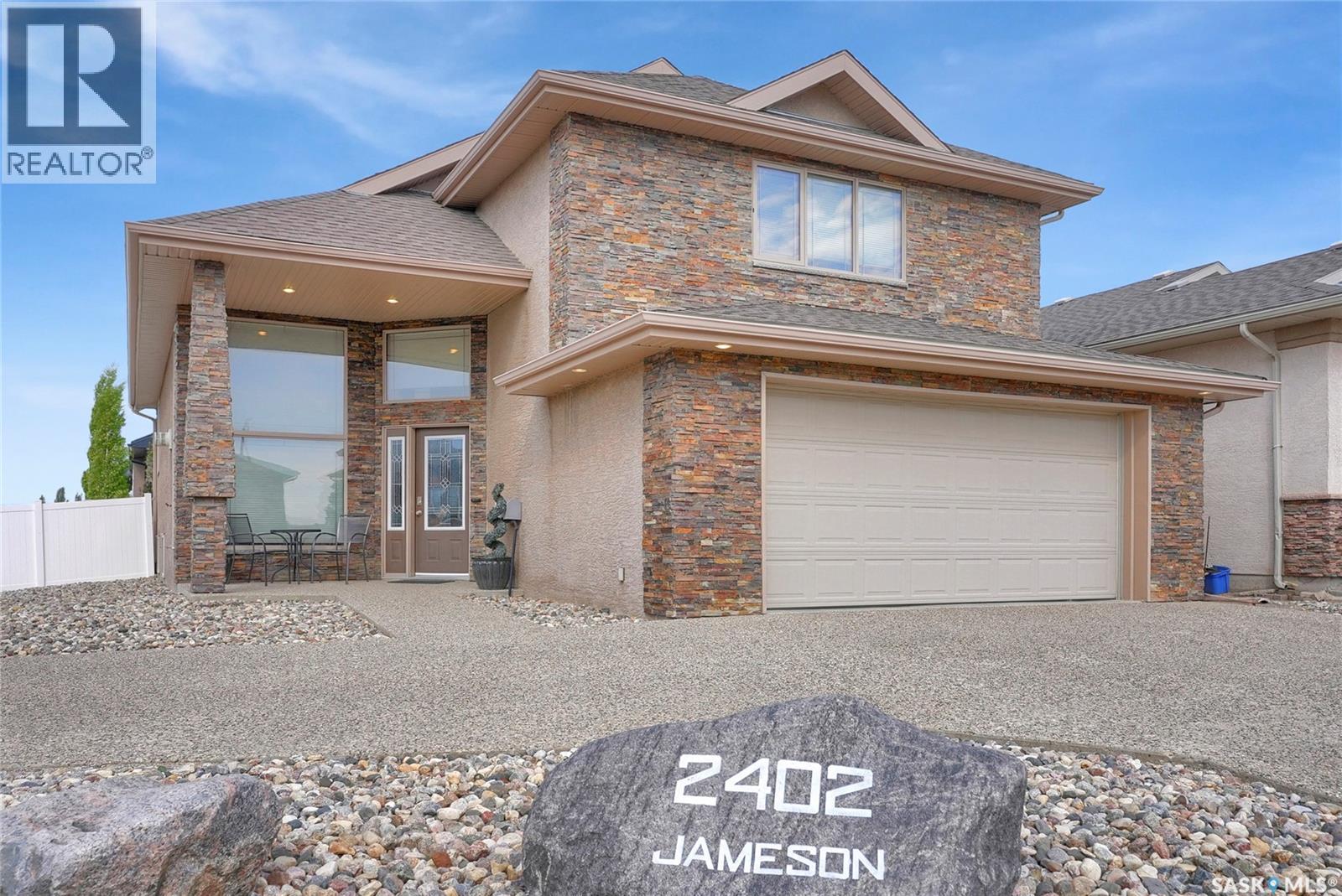 2402 Jameson Crescent