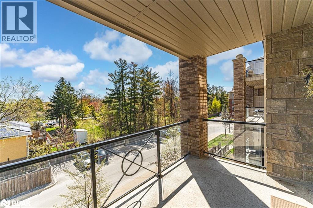 45 Ferndale Drive S Unit 305