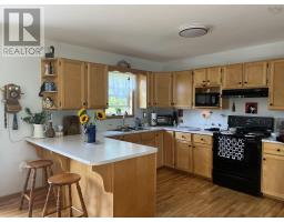 Living room - 46 Mary Etta Drive, Upper North River, NS B6L6L6 Photo 2