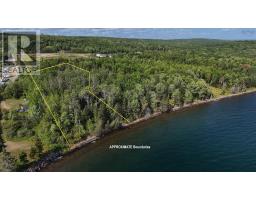 23 1 105 Highway, Baddeck Inlet, NS B0E1B0 Photo 3