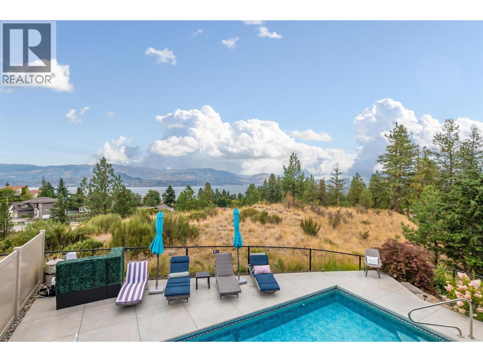 514 Quartz Crescent Unit 6