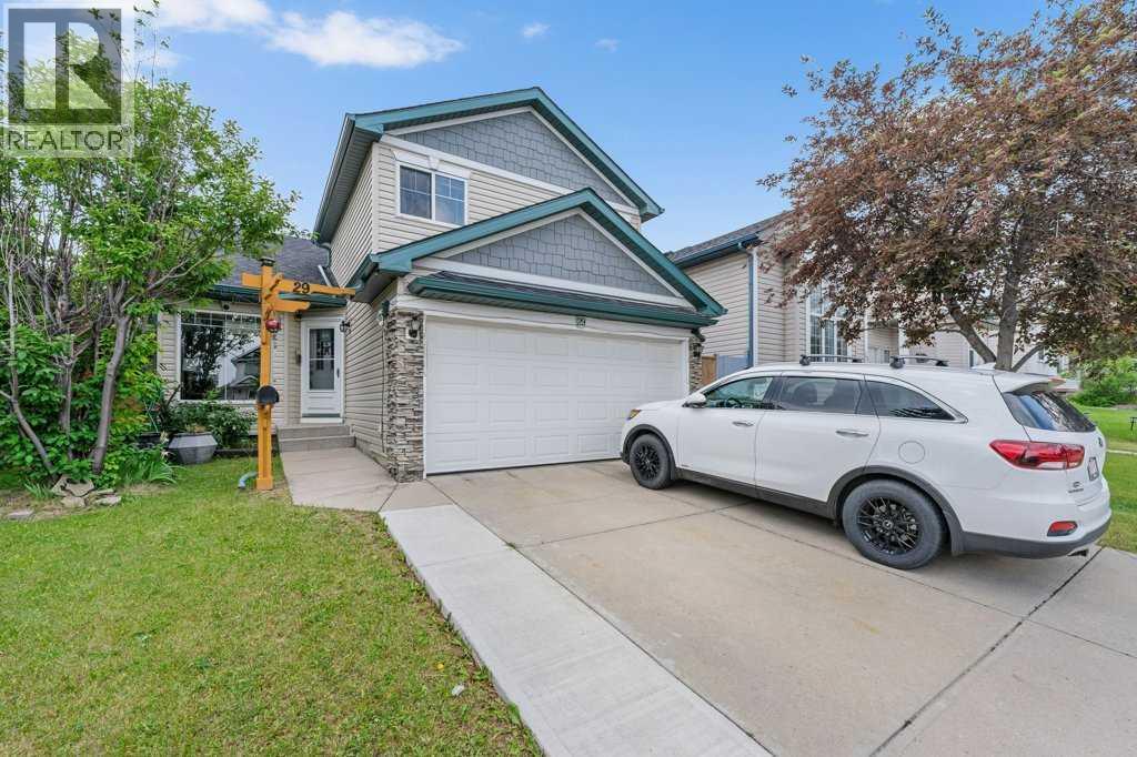 29 Country Hills Drive Nw