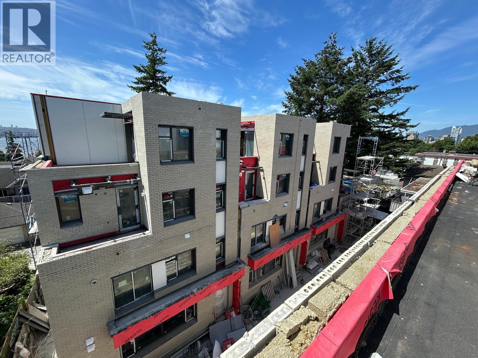 103 A 103 B 433 E 3rd Street