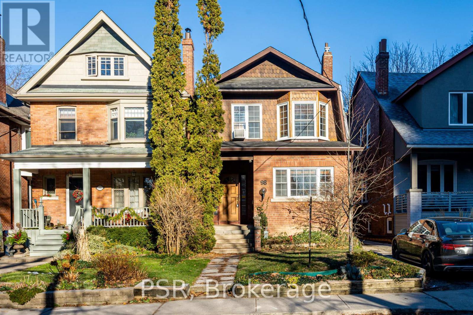 Upper 98 Roselawn Avenue