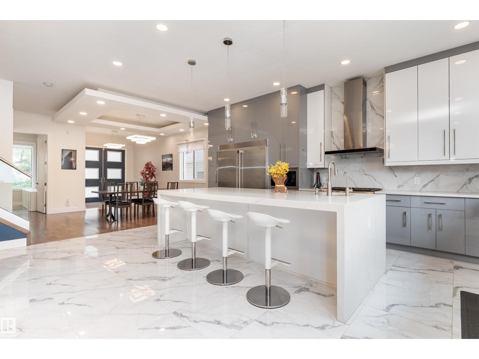 7306 106 St Nw