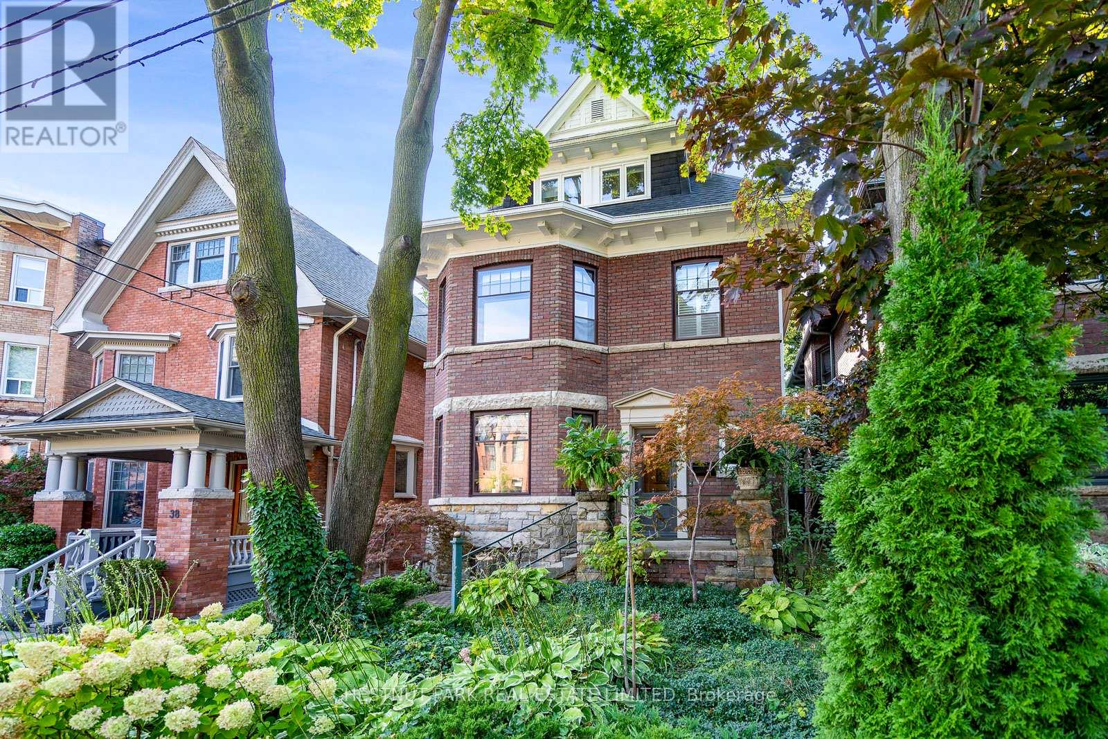 40 Admiral Road