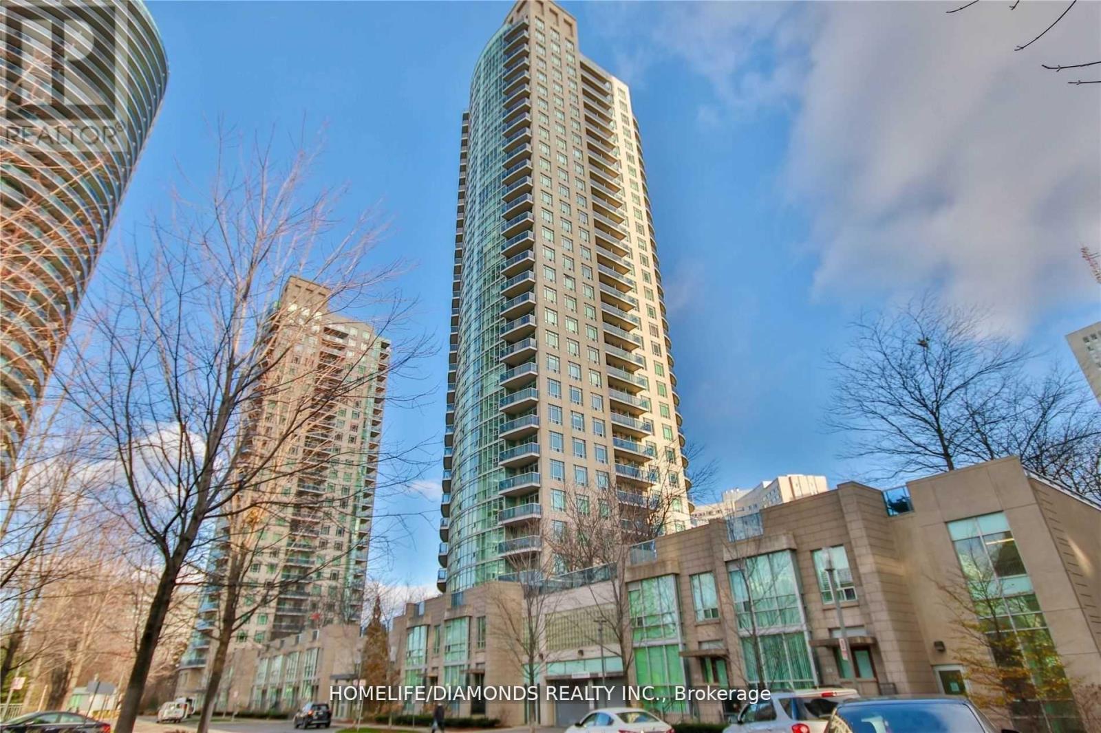 2208 70 Absolute Avenue