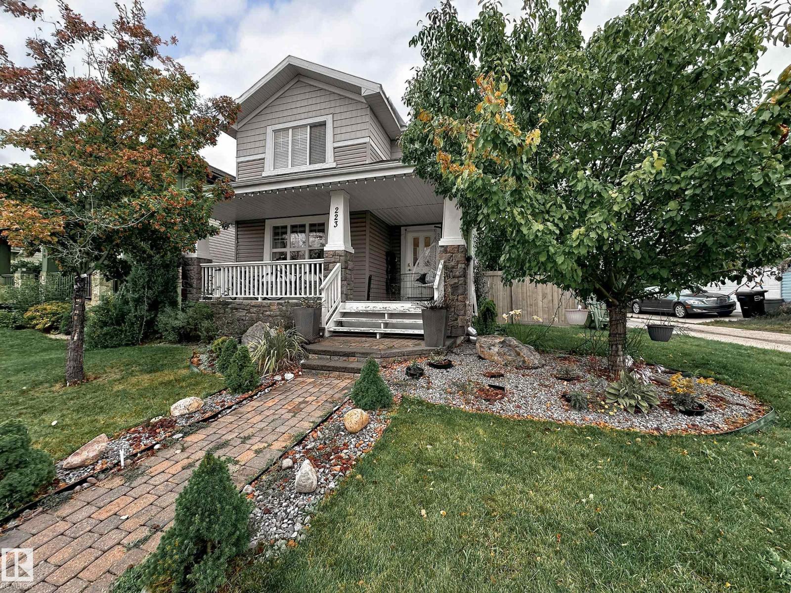 223 61 St Sw