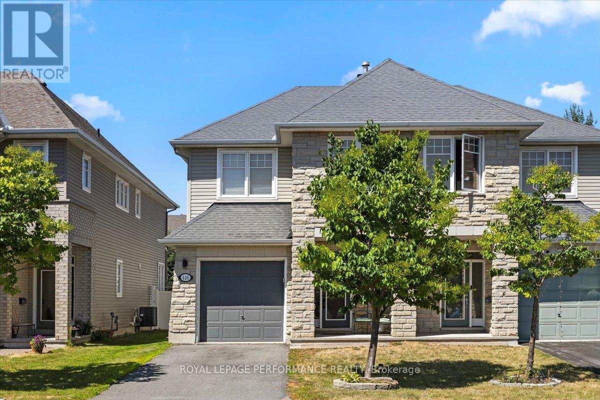 416 Rochefort Circle